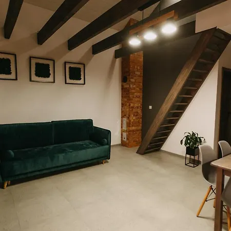 Bursztynowa Jeden Nowecin