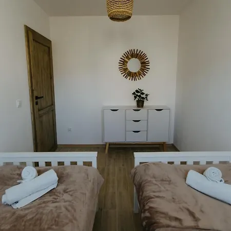 Lägenhet Bursztynowa Jeden