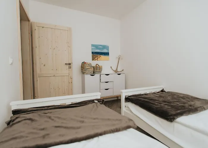 Bursztynowa Jeden 公寓